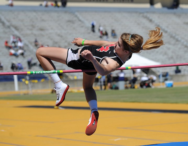 2010 NCS-MOC-073.JPG - 2010 North Coast Section Finals, held at Edwards Stadium  on May 29, Berkeley, CA